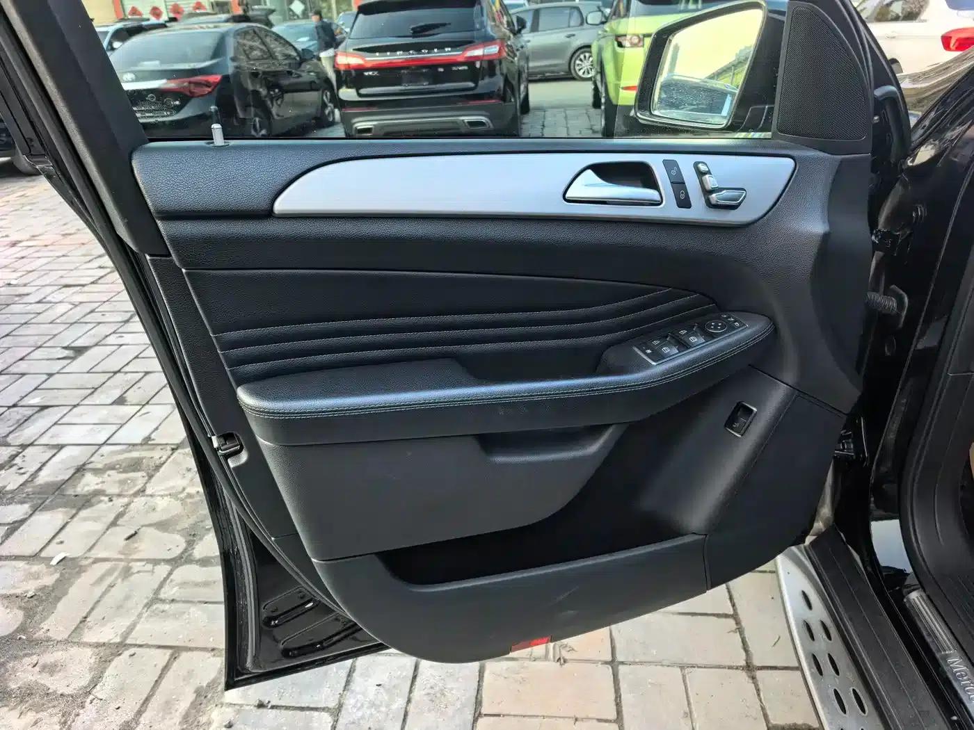 2015 Mercedes-Benz GLE Coupe, GLE 400 4MATIC Coupe SUV — миниатюра 9