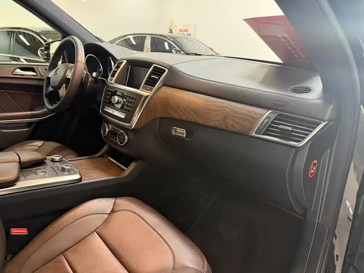 Mercedes-Benz GL-Class 2013 GL 500 4MATIC — миниатюра 7