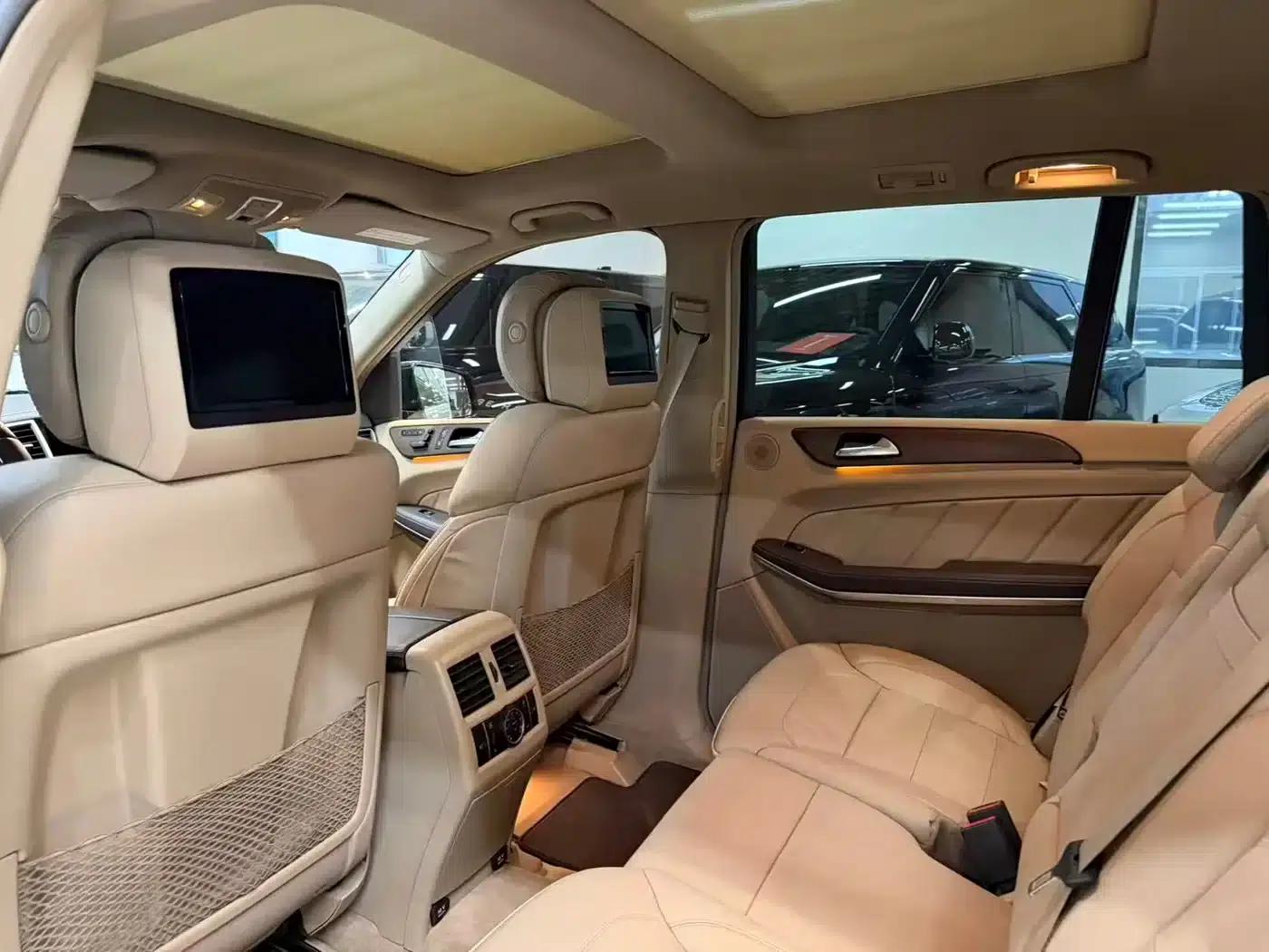 Mercedes-Benz GL-Class 2013 GL 500 4MATIC — миниатюра 12
