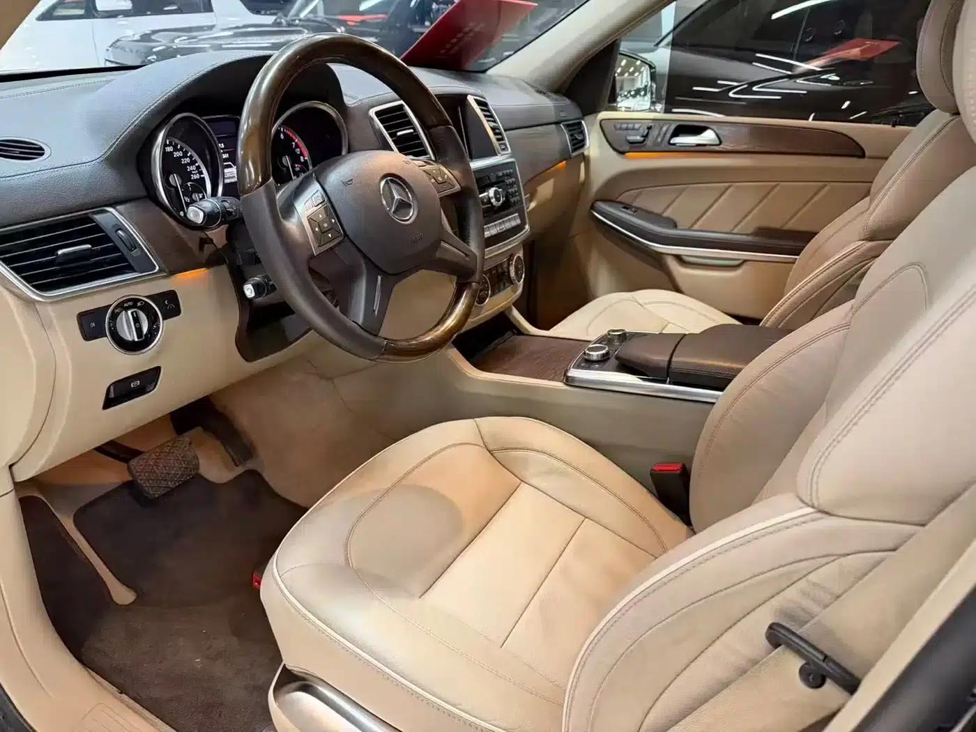 Mercedes-Benz GL-Class 2013 GL 500 4MATIC — миниатюра 6