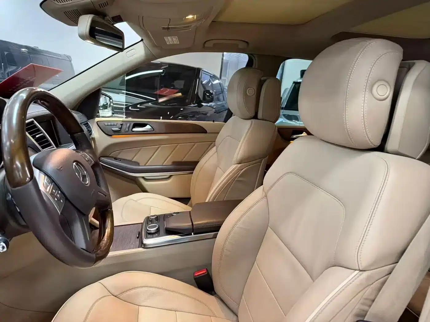 Mercedes-Benz GL-Class 2013 GL 500 4MATIC — миниатюра 7
