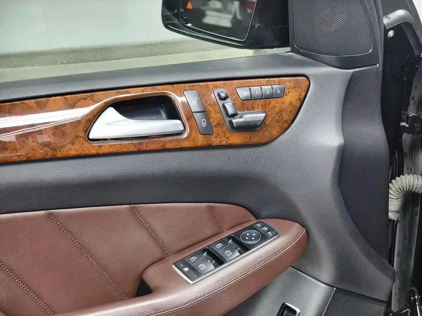 2015 Mercedes-Benz GL-Class GL 450 4MATIC (US Spec) — миниатюра 12