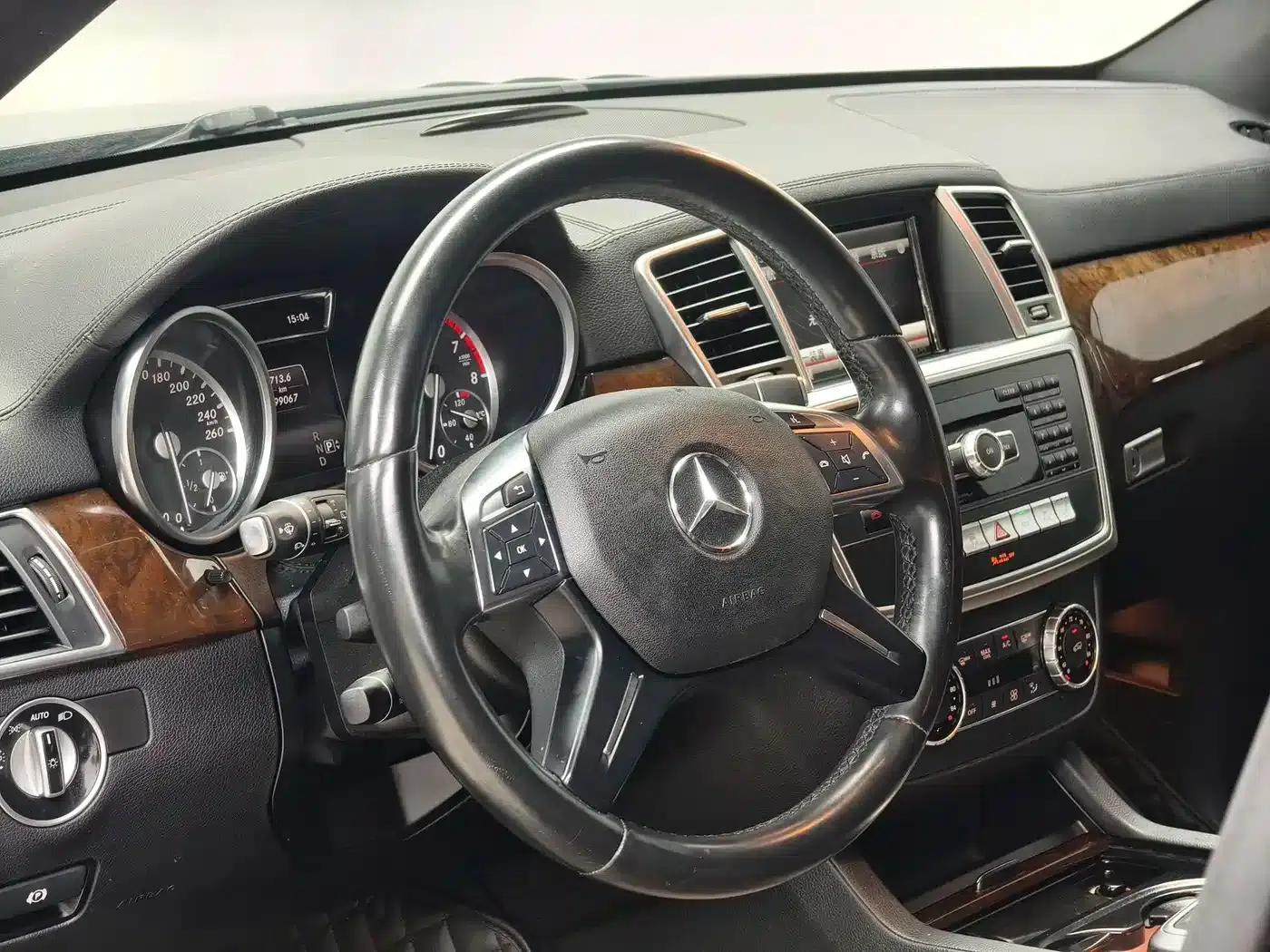 2015 Mercedes-Benz GL-Class GL 450 4MATIC (US Spec) — миниатюра 9