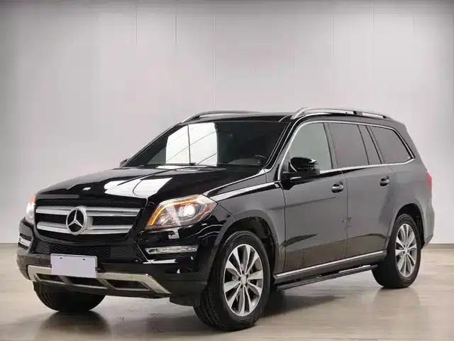 2015 Mercedes-Benz GL-Class GL 450 4MATIC (US Spec)