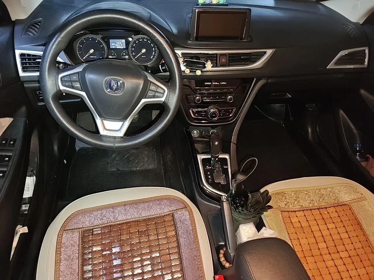 CHANGAN Alsvin V7 2015 1.6L Automatic Enjoyment Model China IV Standard — миниатюра 10