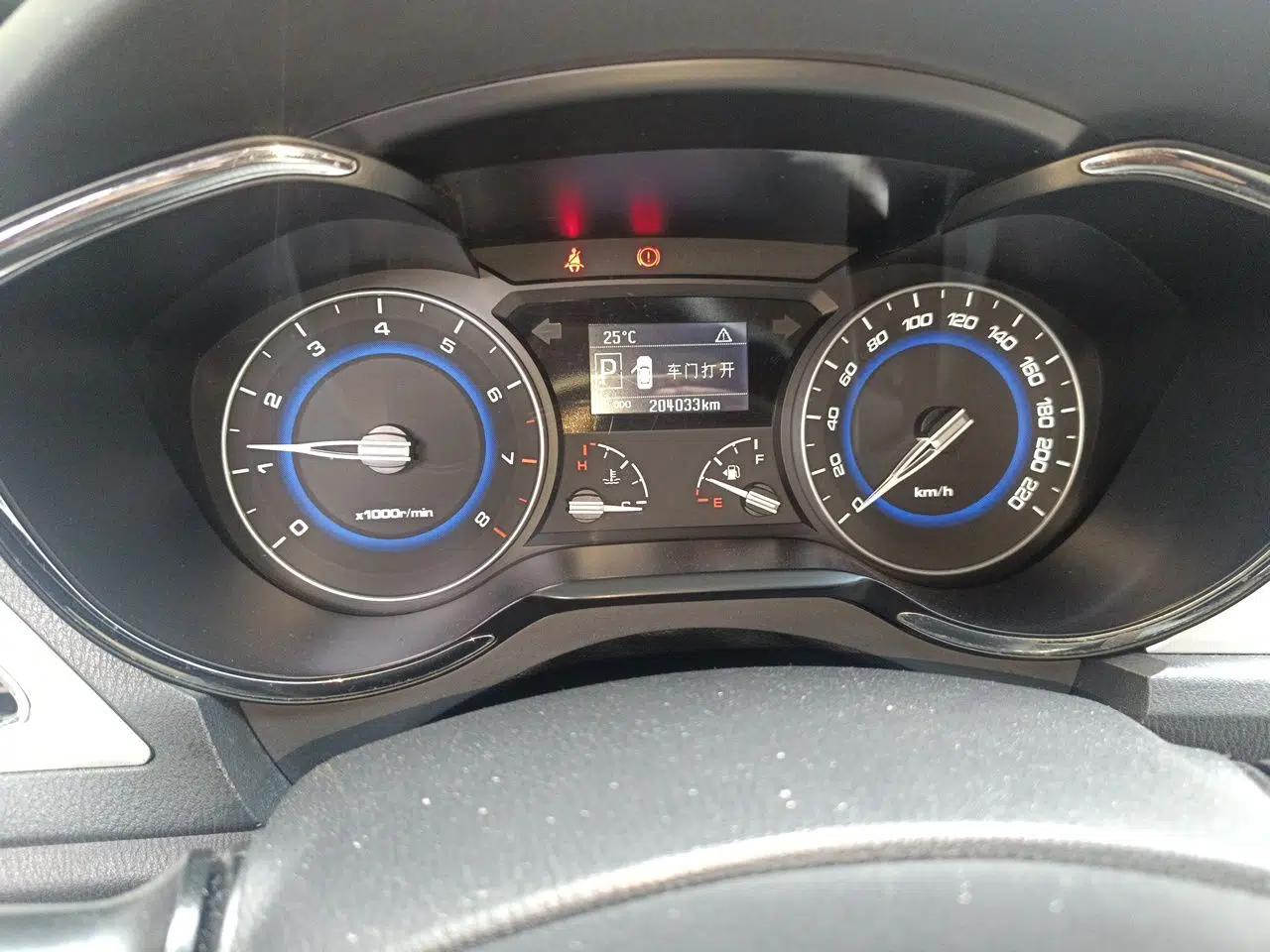 CHANGAN Alsvin V7 2015 1.6L Automatic Enjoyment Model China IV Standard — миниатюра 13