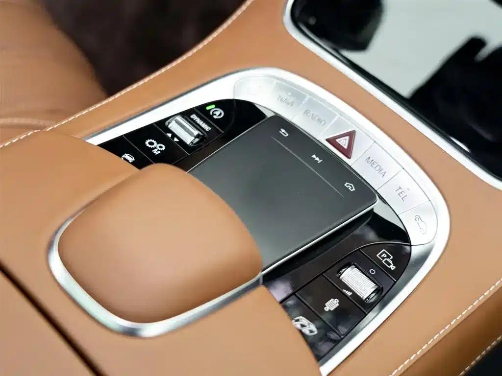 2018 Mercedes-Benz S-Class AMG S 63 4MATIC+ Coupe — миниатюра 18