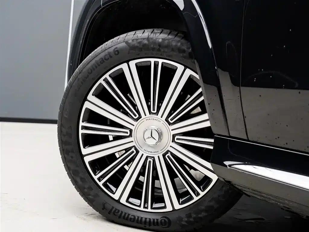 2024 Maybach GLS 600 4MATIC Elegance Edition — миниатюра 22