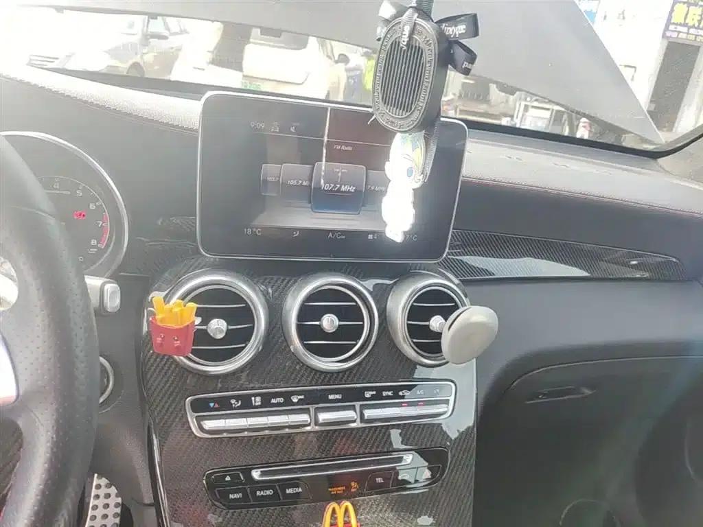 2017 Mercedes-Benz GLC AMG 43 4MATIC — миниатюра 13