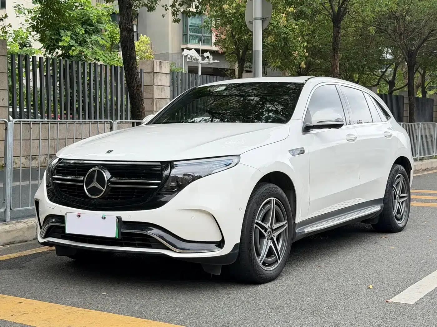 Mercedes-Benz EQC 2020 Model EQC 400 4MATIC — миниатюра 1
