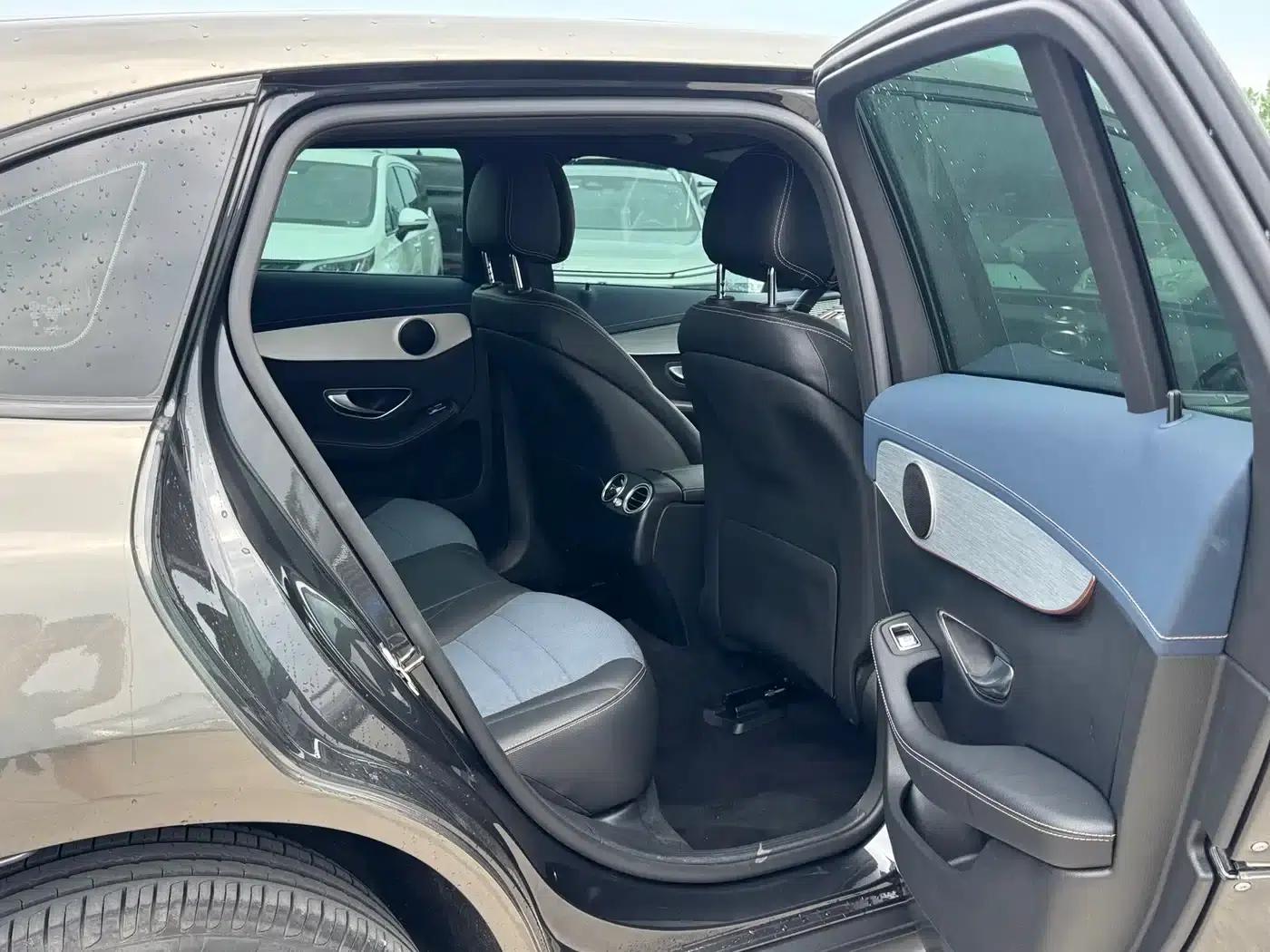 Mercedes-Benz EQC 2021 Model EQC 350 4MATIC — миниатюра 12