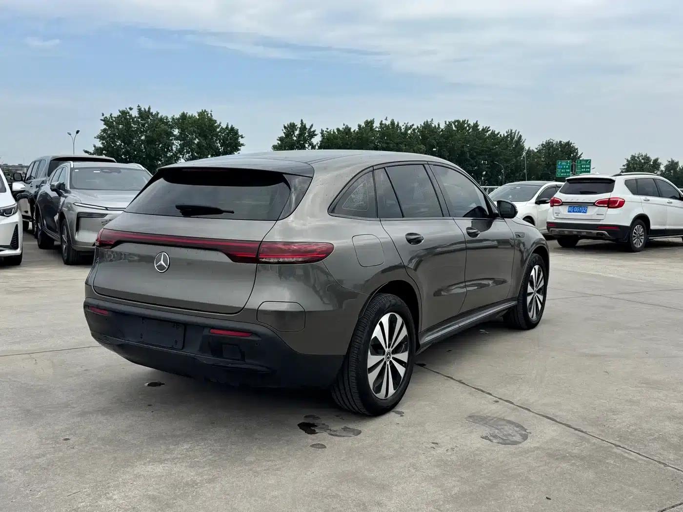 Mercedes-Benz EQC 2021 Model EQC 350 4MATIC — миниатюра 5