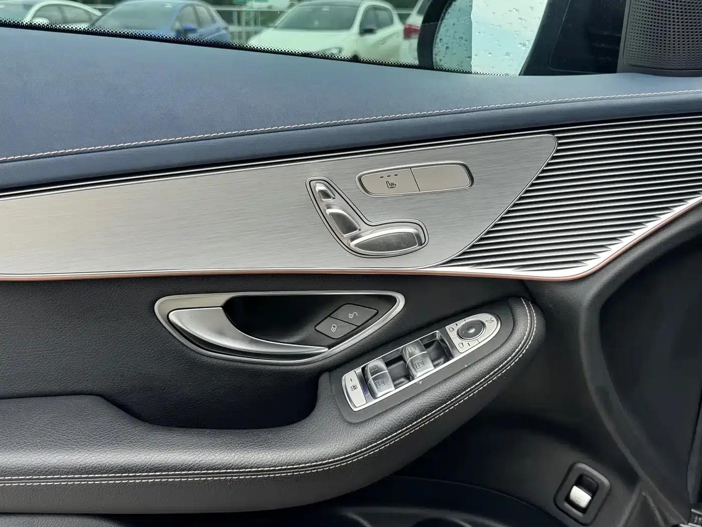 Mercedes-Benz EQC 2021 Model EQC 350 4MATIC — миниатюра 8