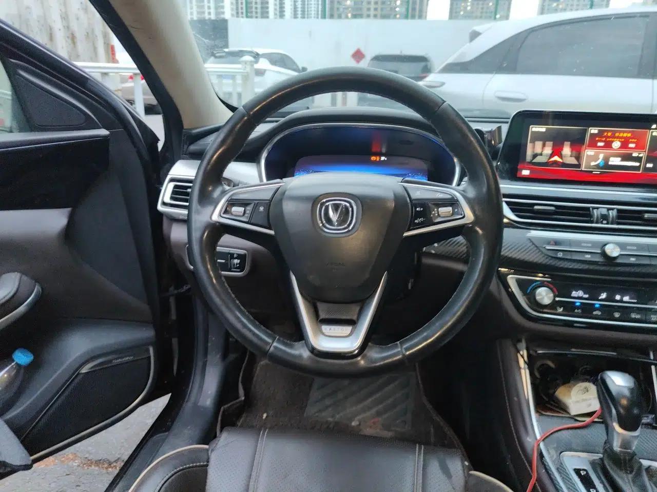 CHANGAN Raeton CC 2018 1.5T Automatic Elegant Starry Edition China V Standard — миниатюра 11