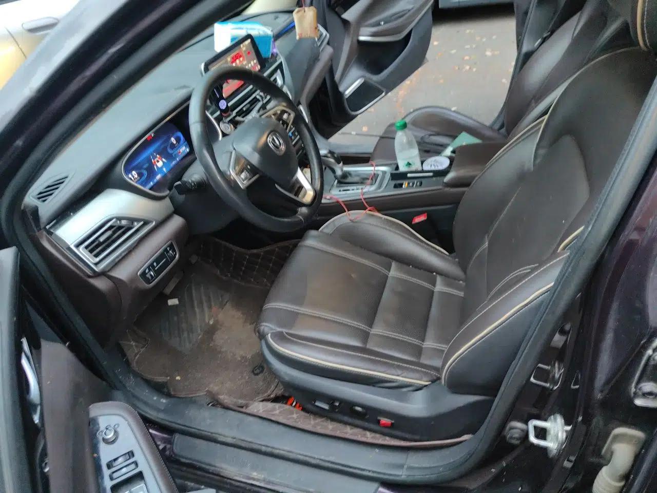 CHANGAN Raeton CC 2018 1.5T Automatic Elegant Starry Edition China V Standard — миниатюра 16