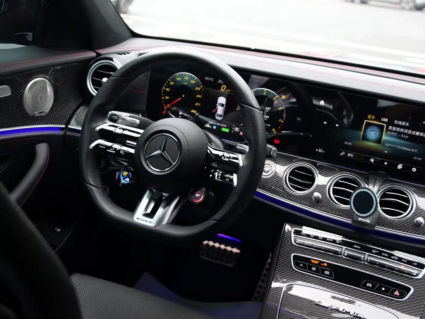 2022 Mercedes-Benz E-Class AMG 53 4MATIC+ — миниатюра 3
