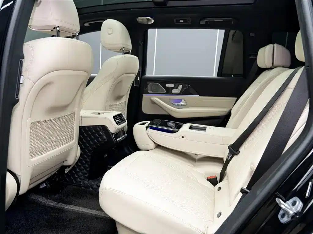 2024 Mercedes-Benz GLS AMG 63 4MATIC+ — миниатюра 11