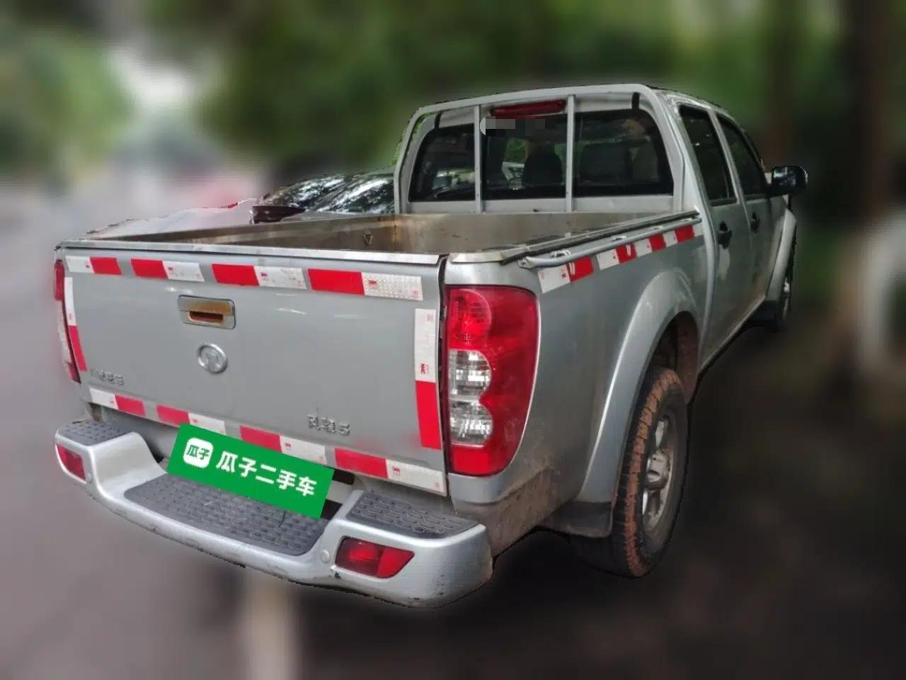 Great Wall Wingle 5 2017 2.0T European Version Diesel Two-Wheel Drive Advanced Large Double-Cab GW4D20E — миниатюра 6