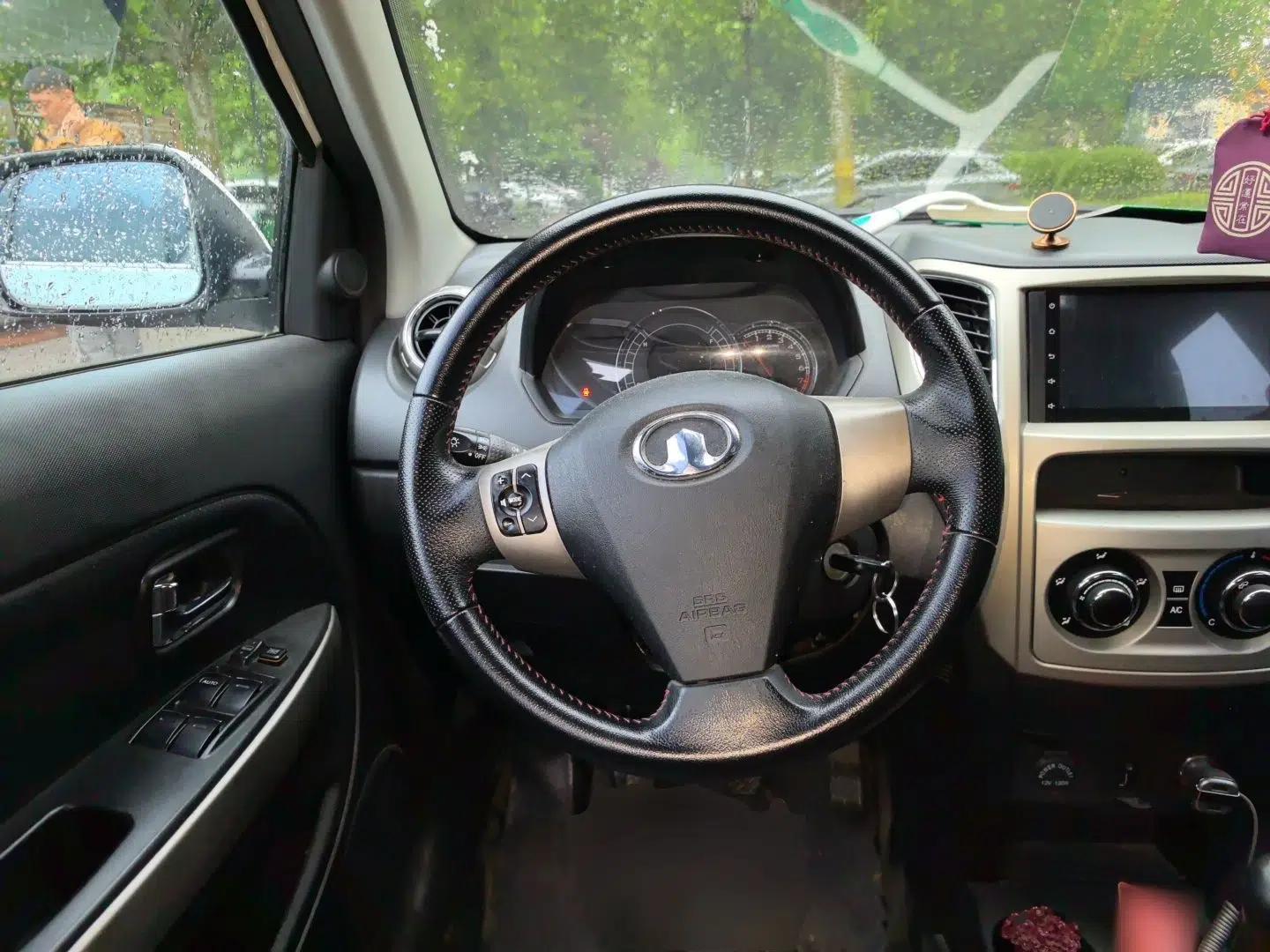 Great Wall M4 2012 1.5L Manual Luxury Version — миниатюра 11