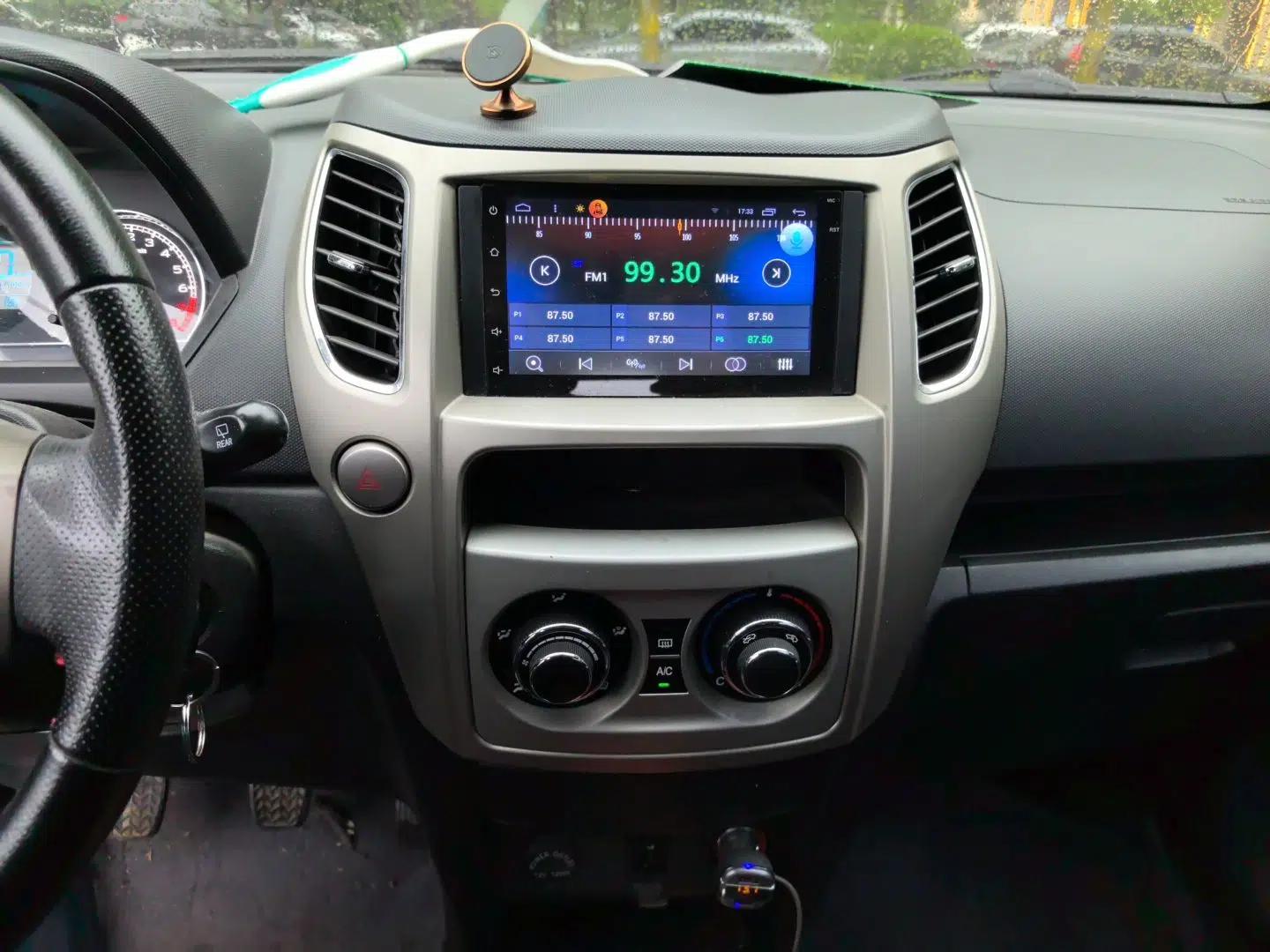 Great Wall M4 2012 1.5L Manual Luxury Version — миниатюра 14