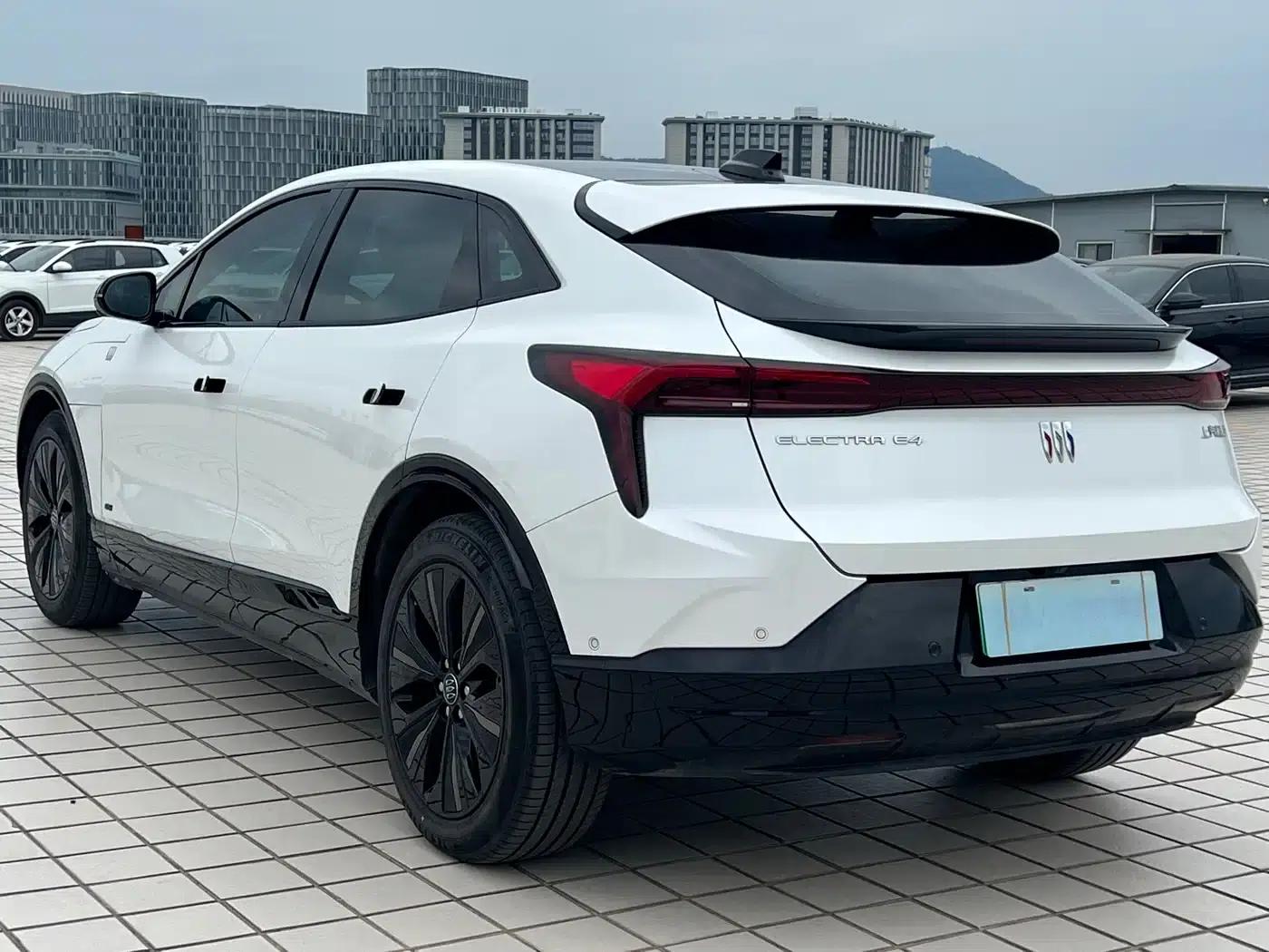 Buick E4 2023 GS Edition — миниатюра 4