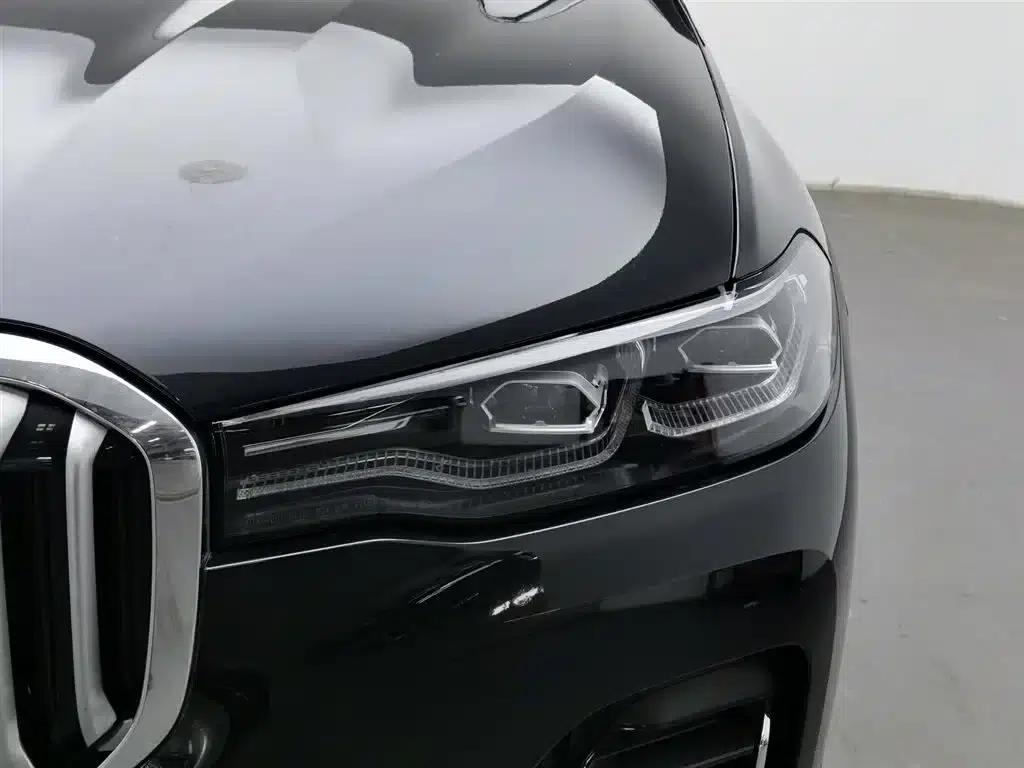 BMW X7 2022 xDrive40i Leading Luxury Package — миниатюра 7