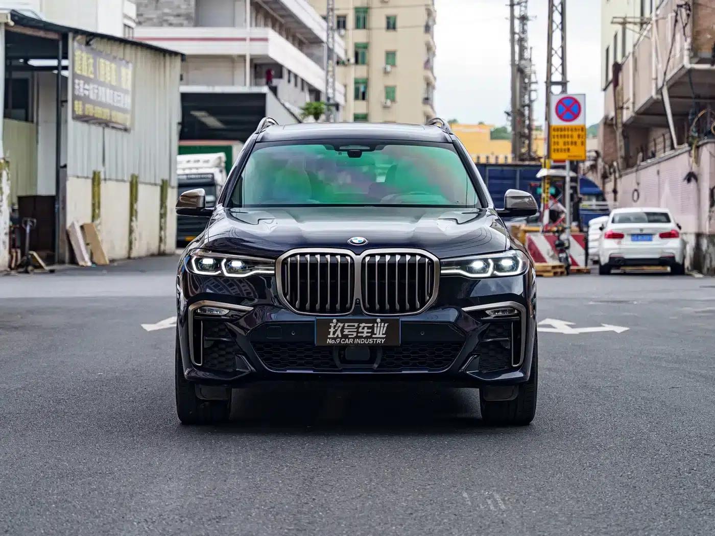 BMW X7 2022 xDrive M50i — миниатюра 2