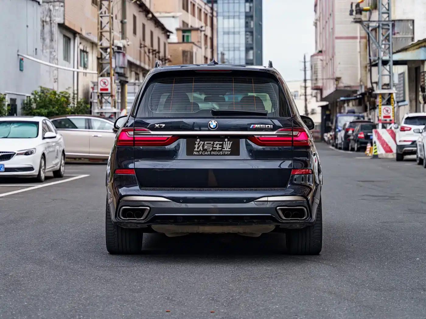 BMW X7 2022 xDrive M50i — миниатюра 4