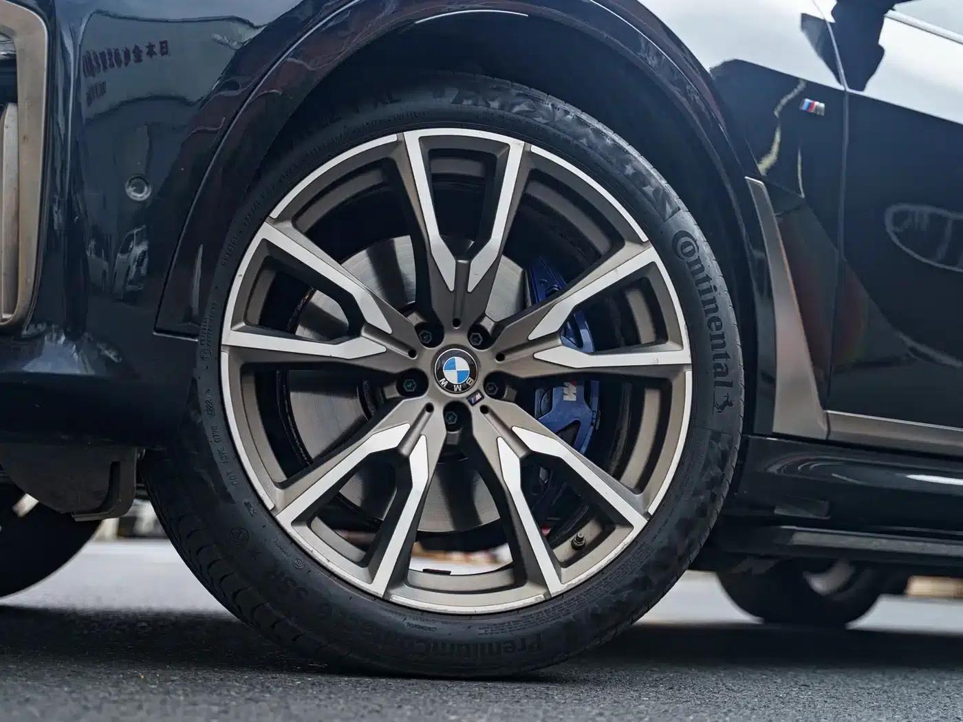 BMW X7 2022 xDrive M50i — миниатюра 6