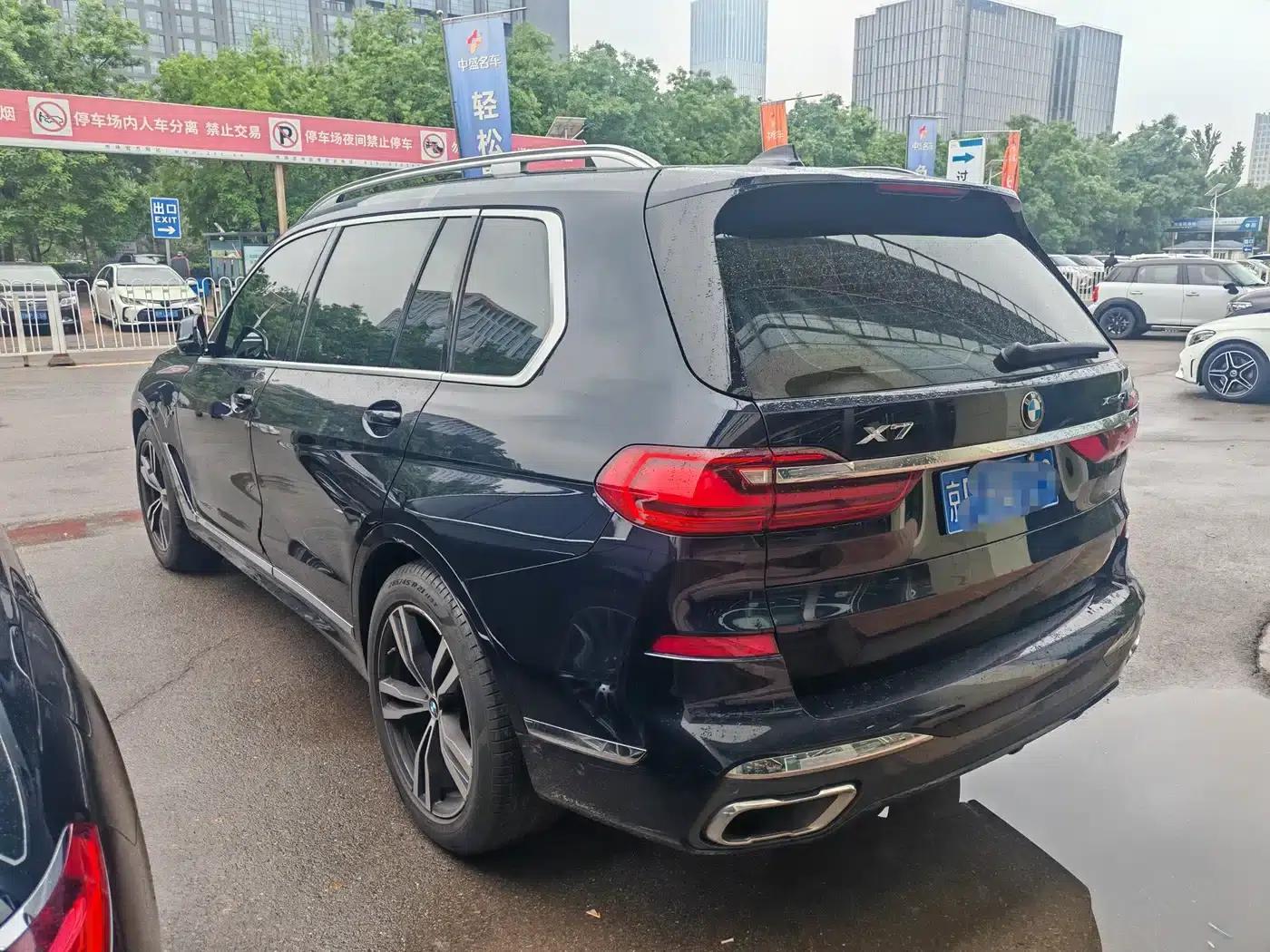 BMW X7 2022 xDrive40i M Sport Package — миниатюра 16
