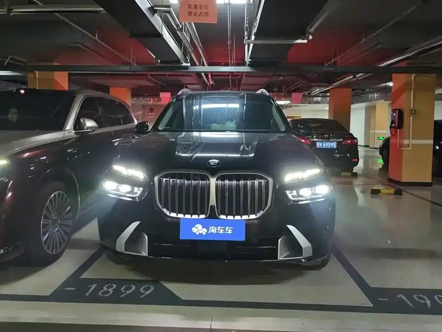 BMW X7 2024 xDrive40i Leading Luxury Package — миниатюра 2