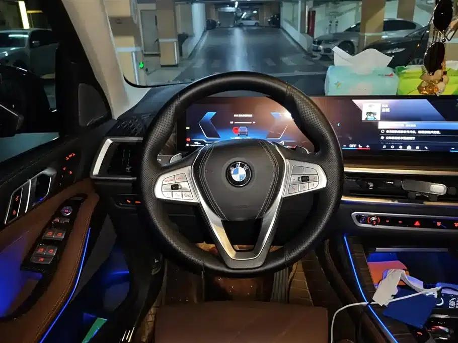 BMW X7 2024 xDrive40i Leading Luxury Package — миниатюра 15