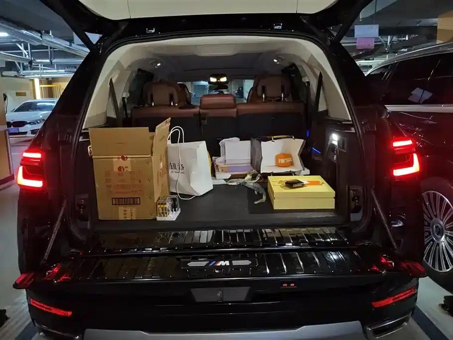BMW X7 2024 xDrive40i Leading Luxury Package — миниатюра 4