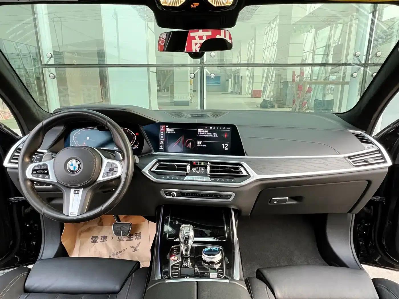 BMW X7 2019 xDrive40i M Sport Package — миниатюра 13