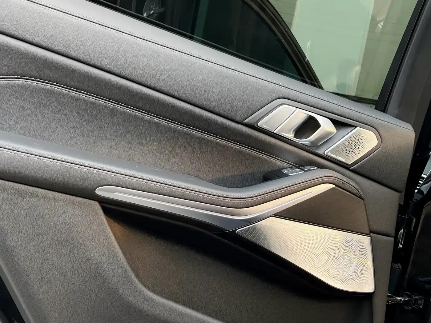 BMW X7 2019 xDrive40i M Sport Package — миниатюра 17
