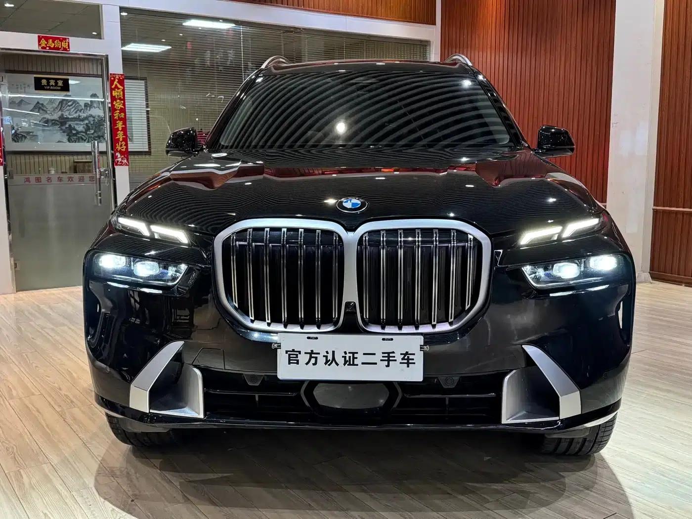 BMW X7 2023 xDrive40i Leading Luxury Package — миниатюра 2