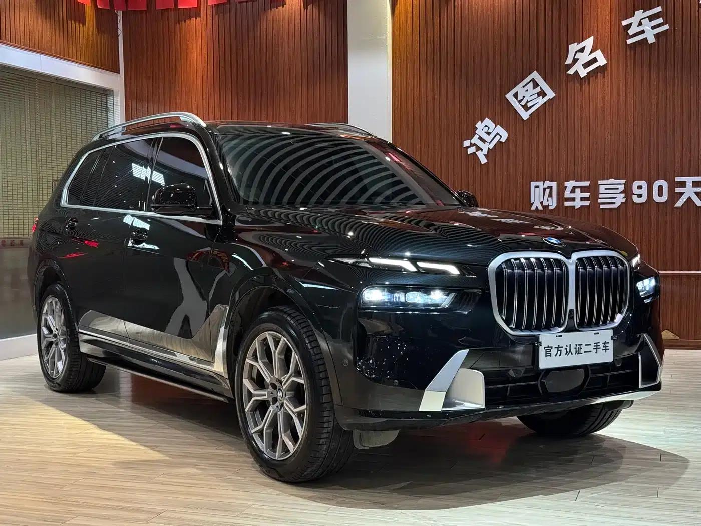 BMW X7 2023 xDrive40i Leading Luxury Package — миниатюра 3