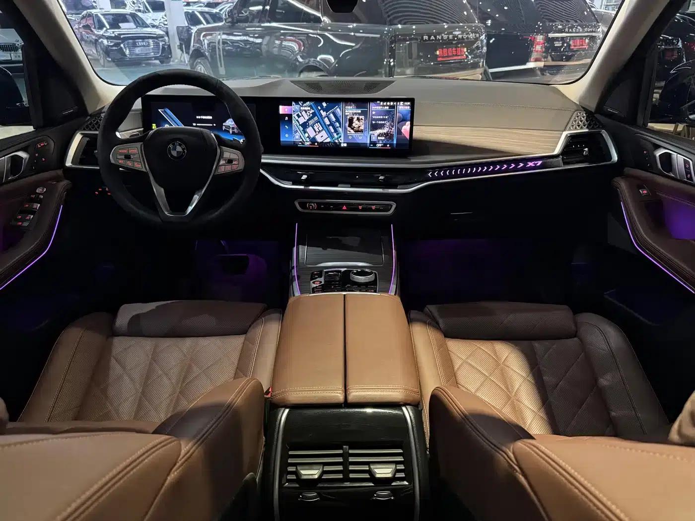 BMW X7 2023 xDrive40i Leading Luxury Package — миниатюра 4