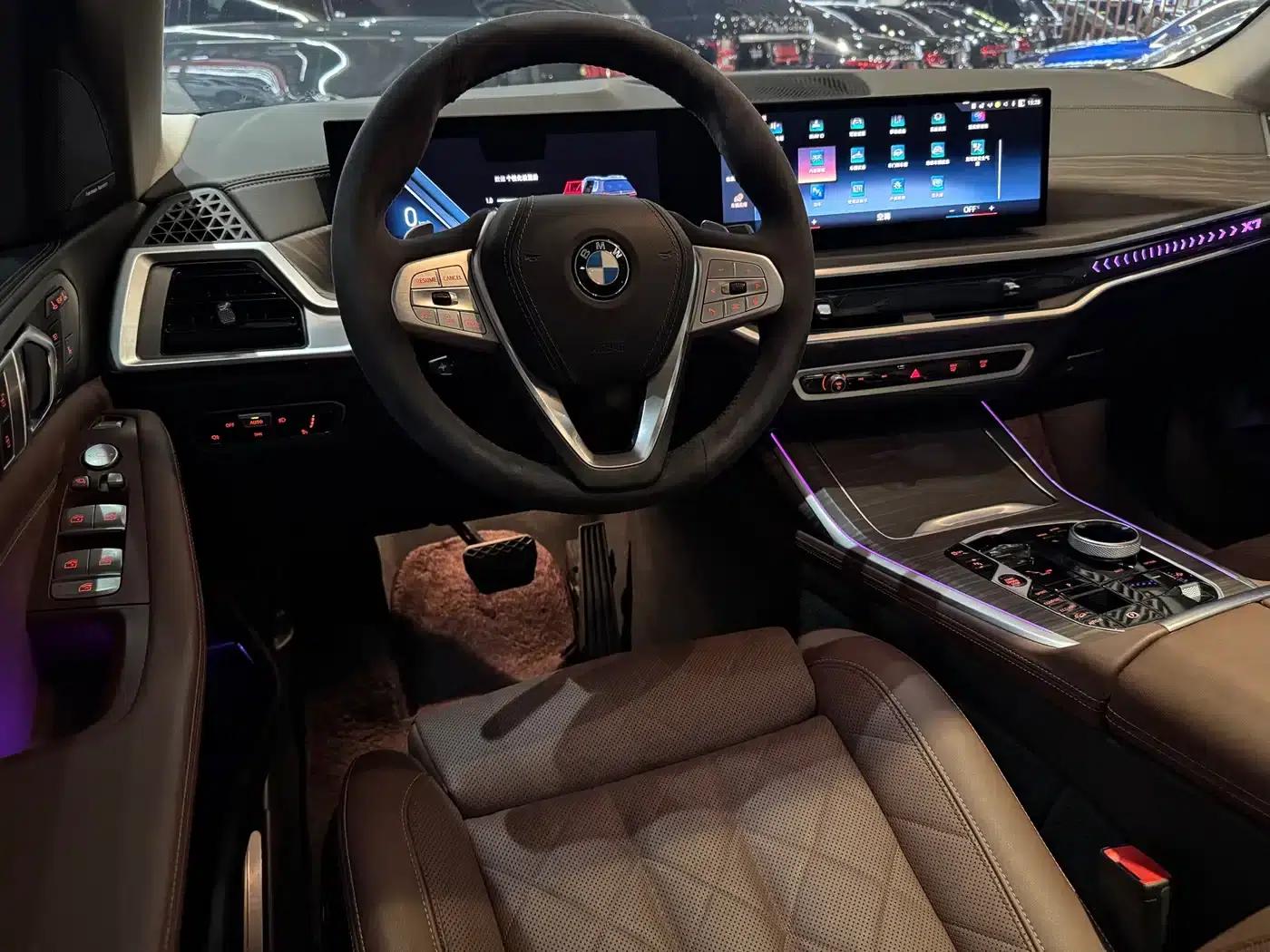 BMW X7 2023 xDrive40i Leading Luxury Package — миниатюра 5