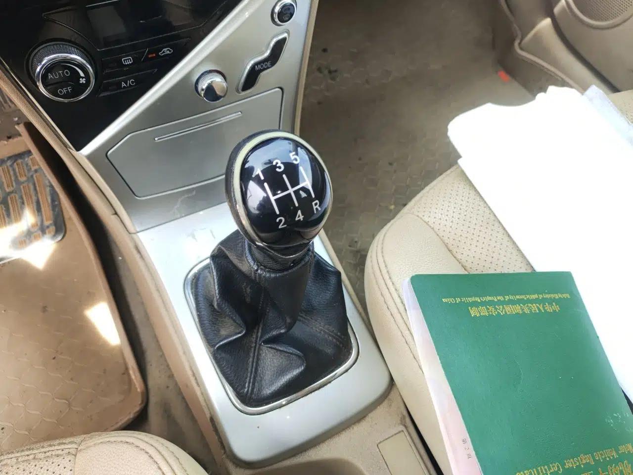 Great Wall C30 2012 1.5L Manual Luxury Version — миниатюра 15