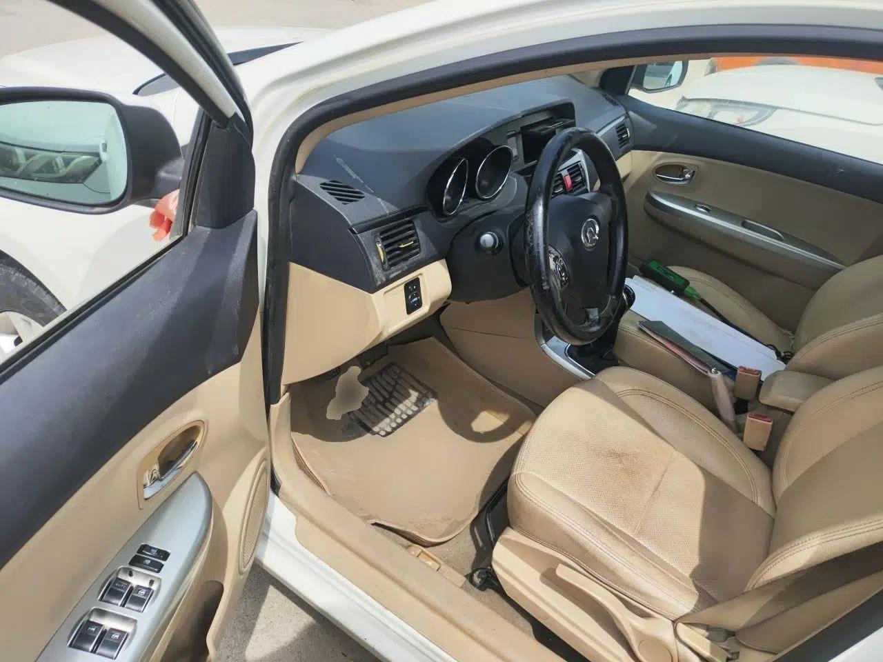 Great Wall C30 2012 1.5L Manual Luxury Version — миниатюра 17