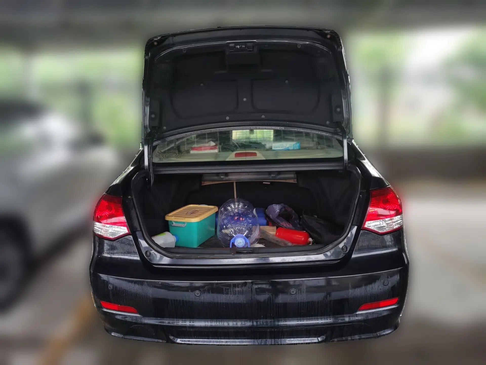 Great Wall C30 2013 1.5L Manual Luxury Model — миниатюра 20