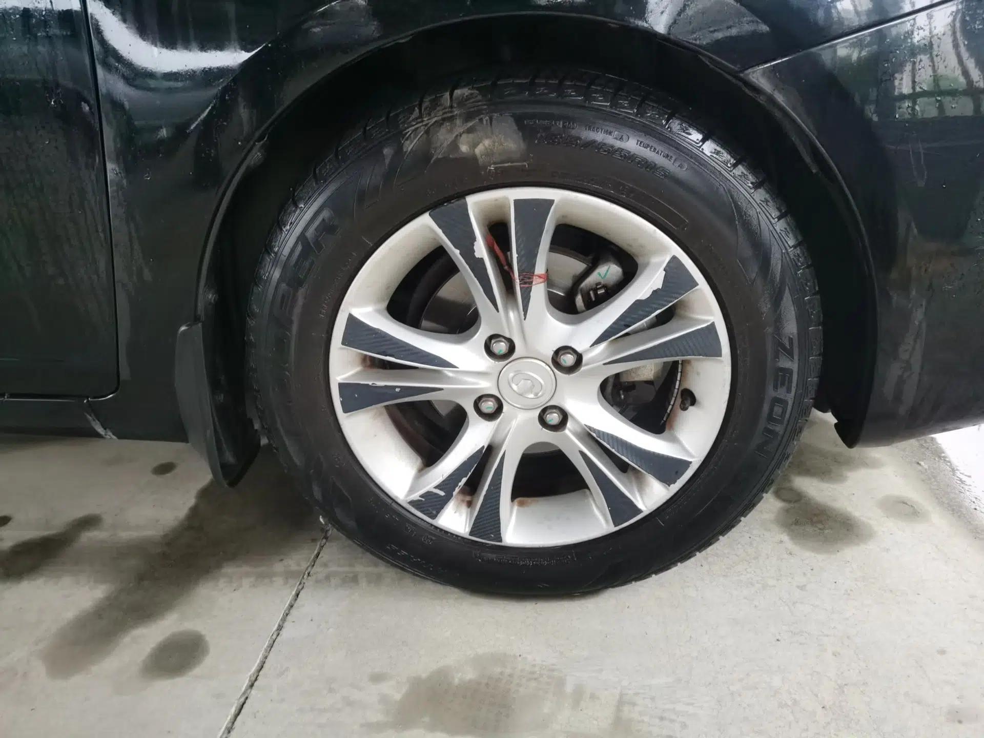 Great Wall C30 2013 1.5L Manual Luxury Model — миниатюра 8
