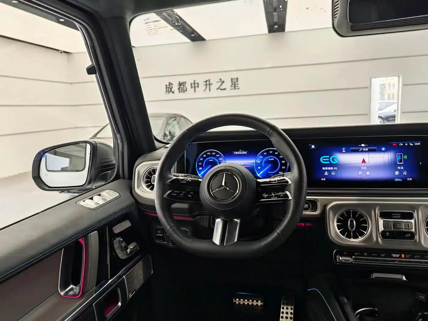 Mercedes-Benz G-Class PHEV 2025 G580 First Edition — миниатюра 11