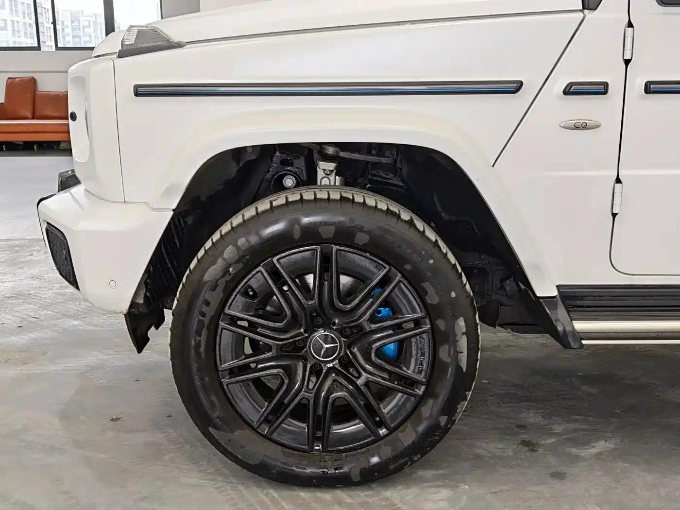 Mercedes-Benz G-Class PHEV 2025 G580 First Edition — миниатюра 16
