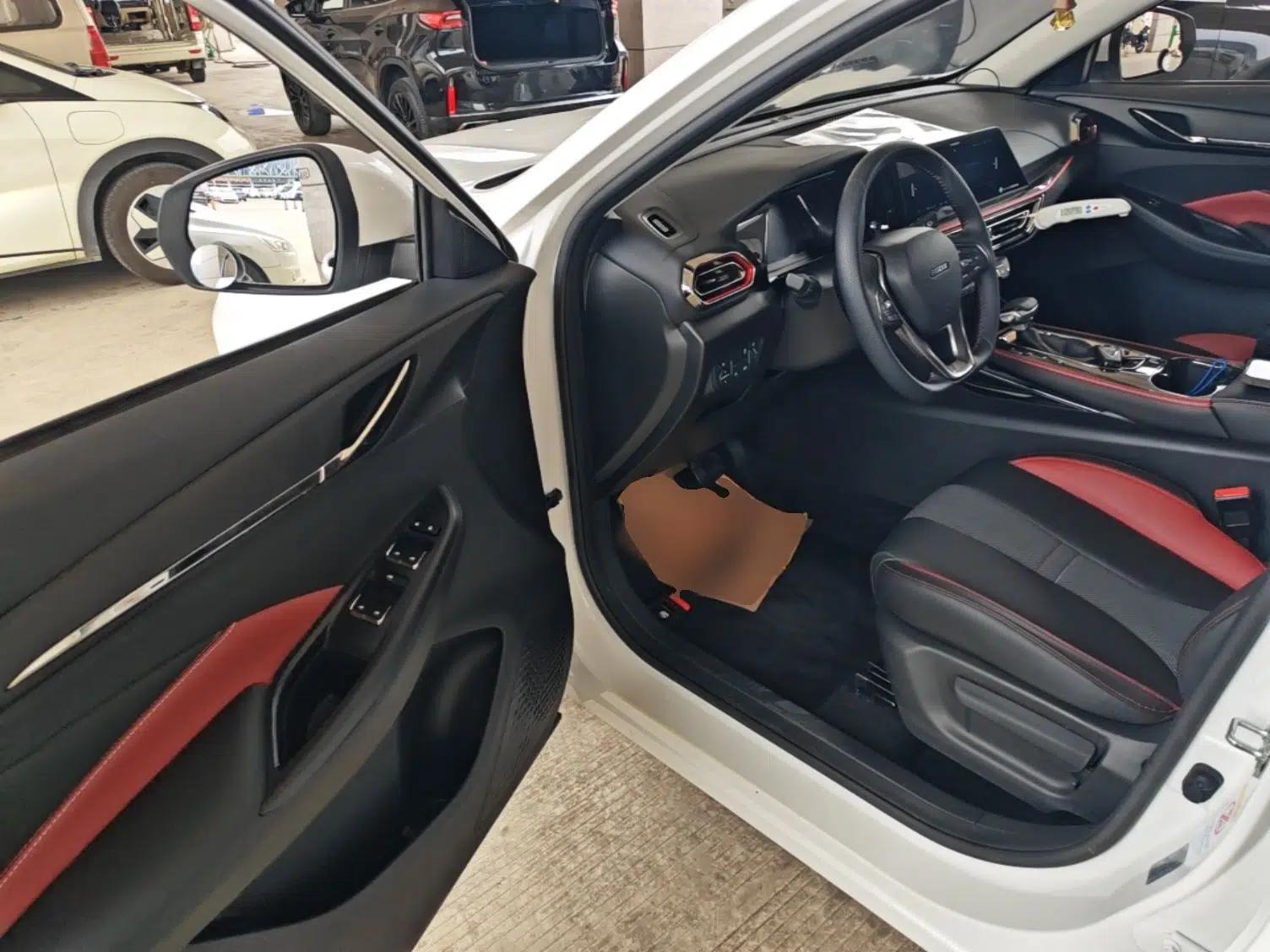 CHANGAN OSHAN X5 2021 1.5T DCT Prestige Edition — миниатюра 19