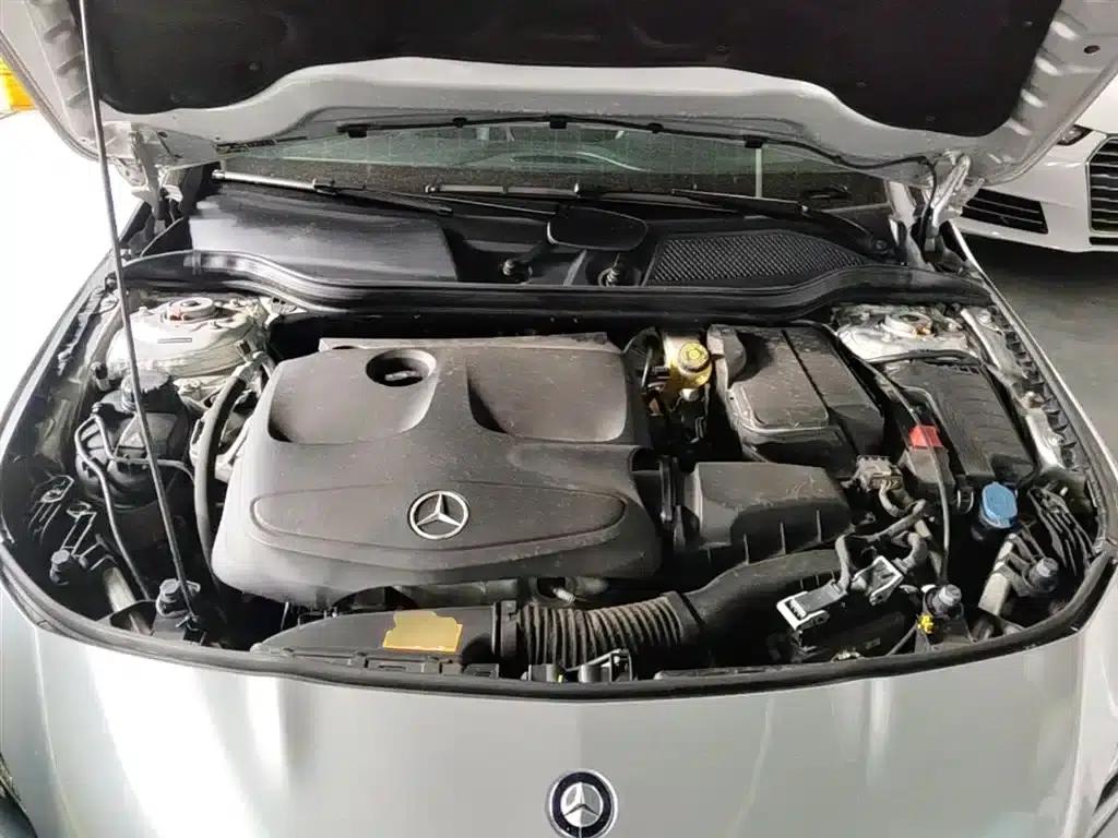 Imported Mercedes-Benz CLA 2017 CLA 220 4MATIC — миниатюра 19