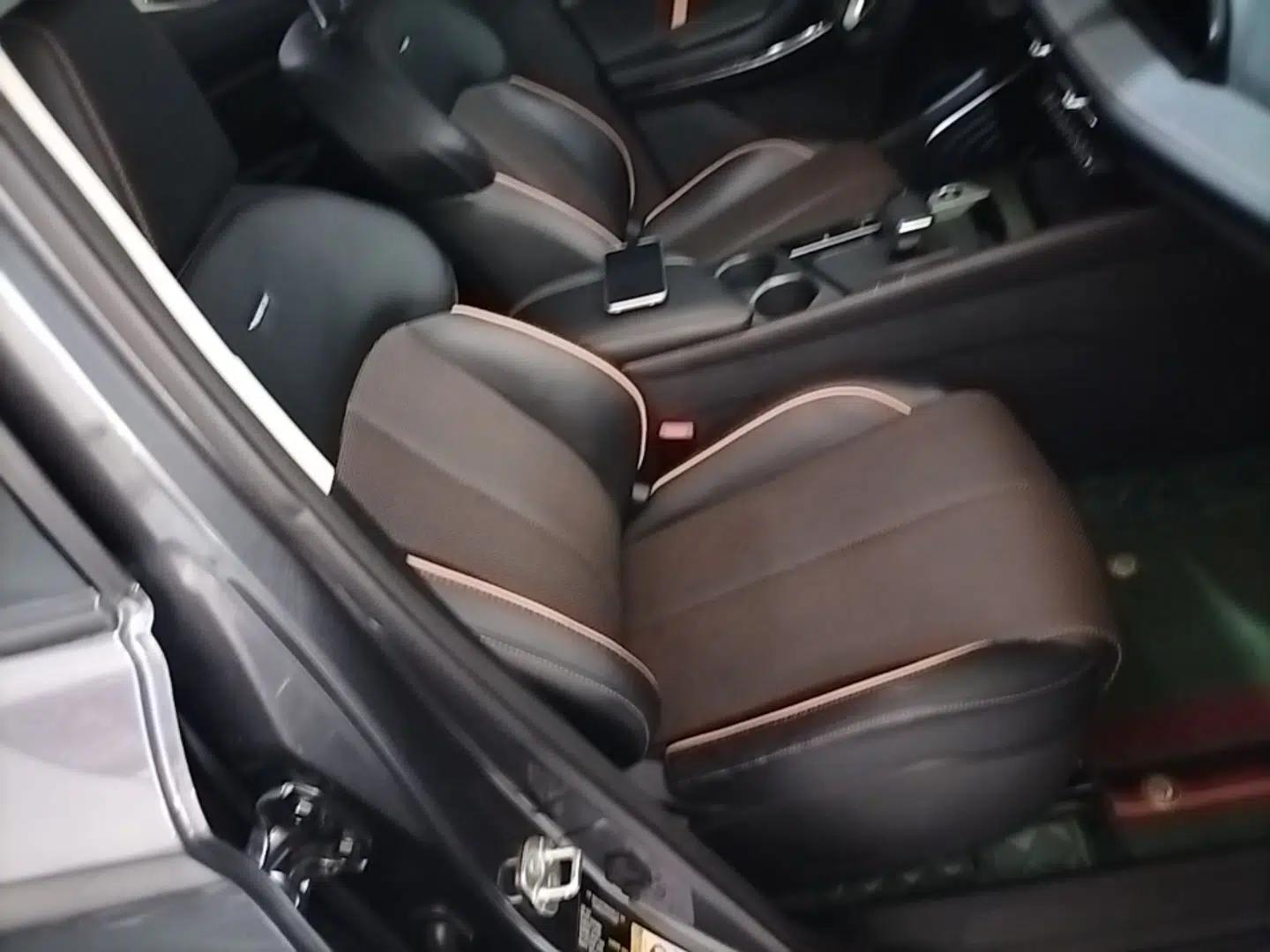 CHANGAN OSHAN X7 PLUS 2022 1.5T Blue Whale Edition Automatic ZhiZun Model — миниатюра 23