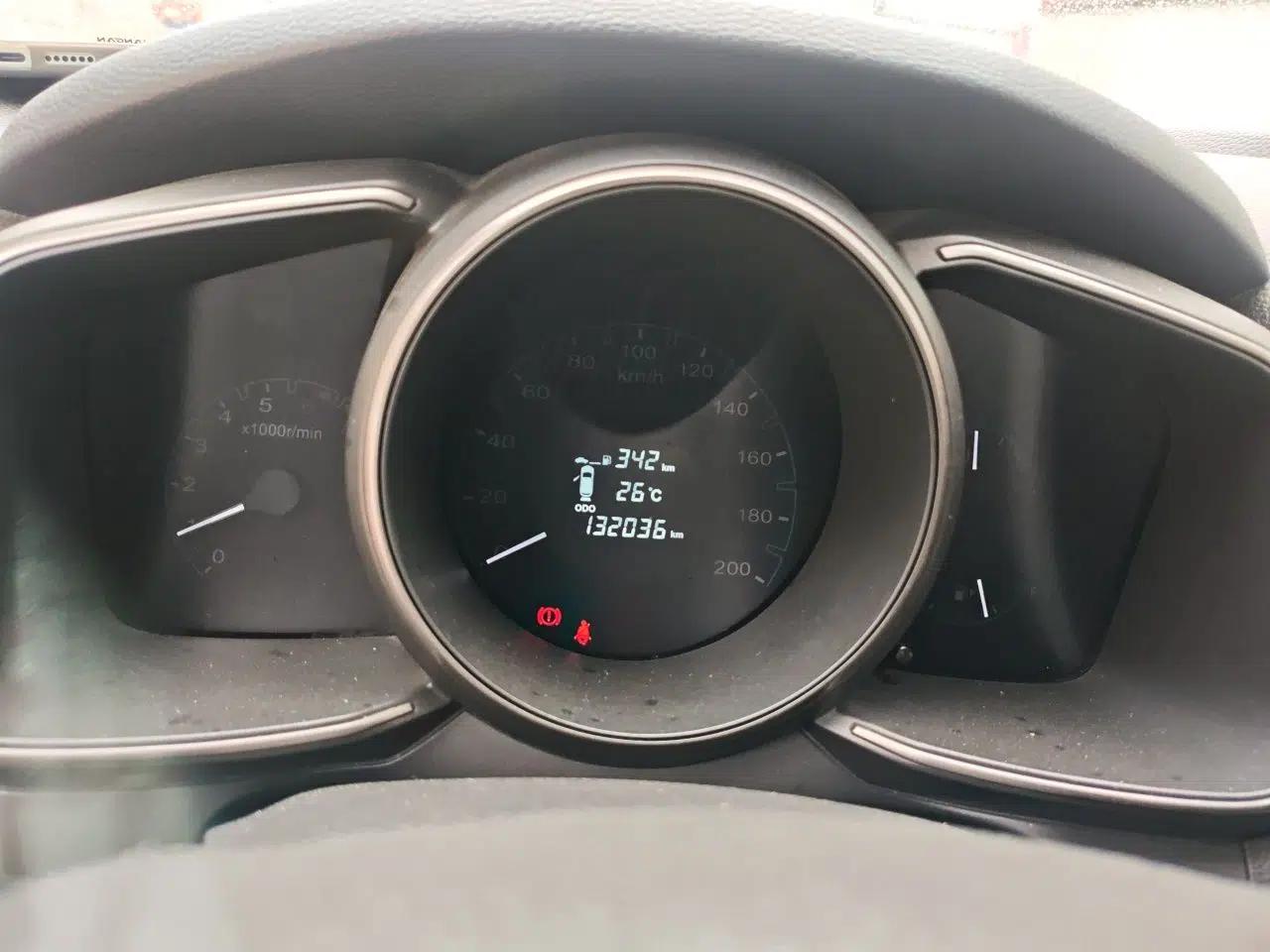CHANGAN OSHAN CX70 2016 1.6L Manual Comfort Model — миниатюра 12