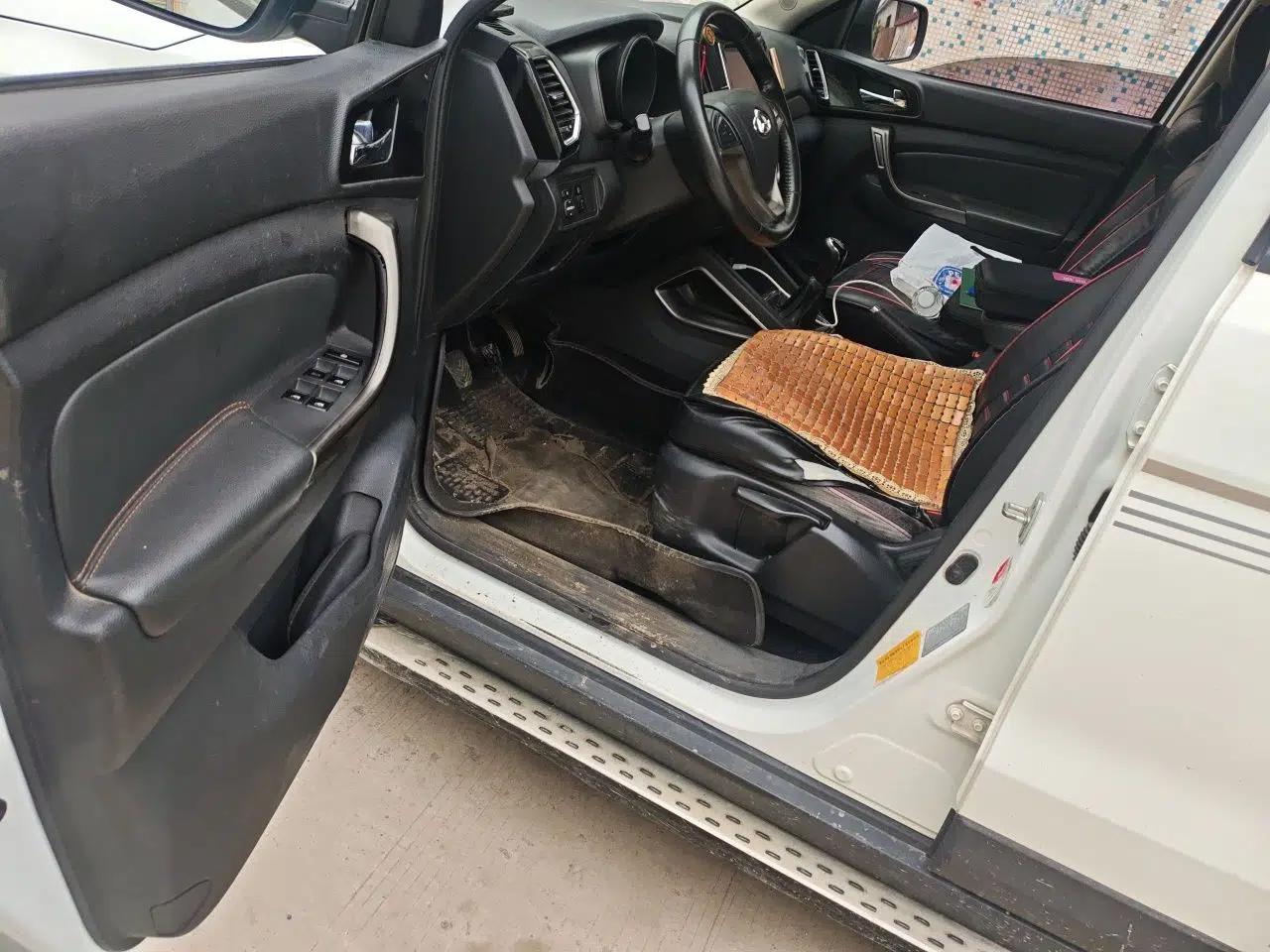 CHANGAN OSHAN CX70 2016 1.6L Manual Comfort Model — миниатюра 17